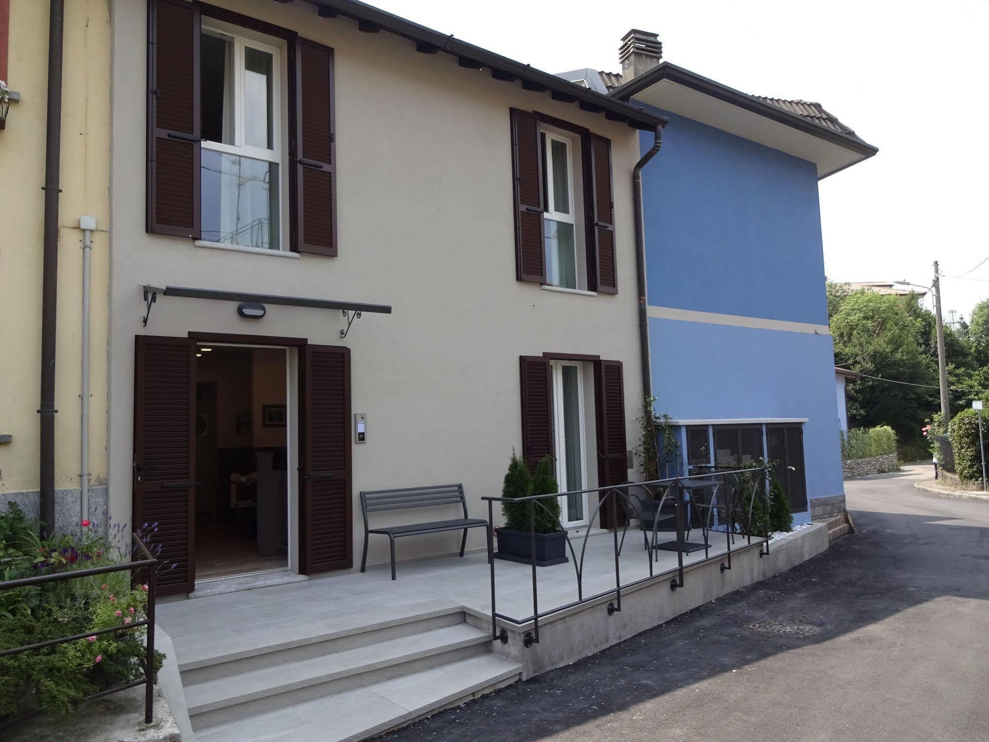 Italianway - Affittacamere Brenna San Fermo della Battaglia Eksteriør billede